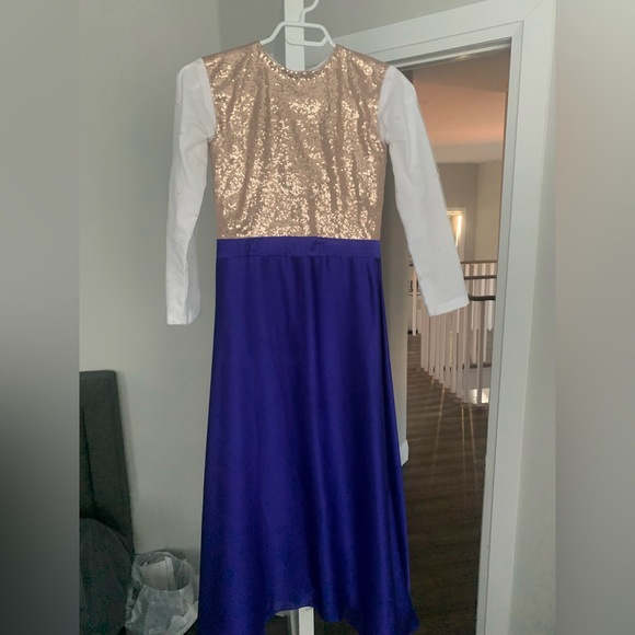 Beautiful long girls dresses - Picture 3 of 3